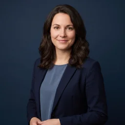 Portrait of Jada, We Finance USA's AI finance guide.